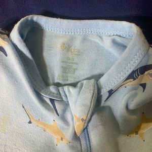 Kyte Baby 0-3 month shark print footie